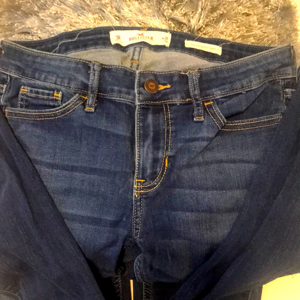 HOLLISTER ORIGINAL, low rise super skinny size 3